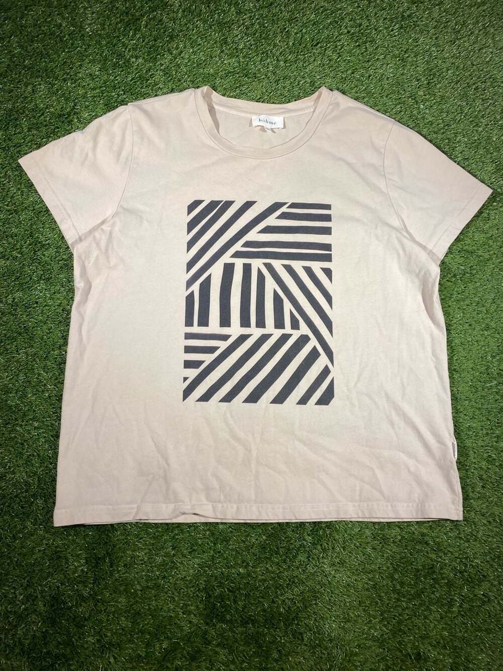 Böhme Graphic Tee Size M Beige Black Geometric Abstract Print Short Sleeve